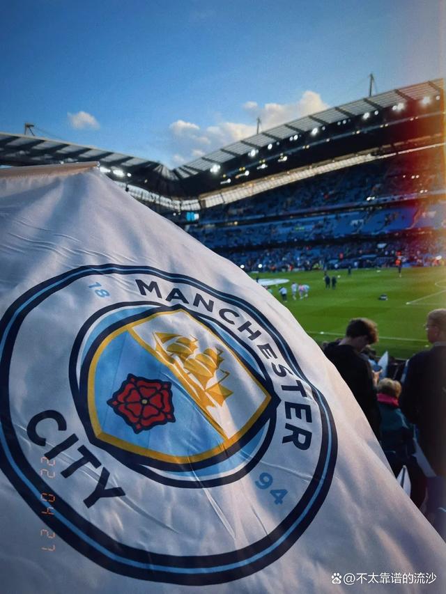 山东泰山选择韩鹏执教，凭借其责任感和团队精神，重燃球队斗志，提升士气，取得进步。（韩鹏执掌山东泰山：以责任与团队精神重燃斗志，提振士气促提升）