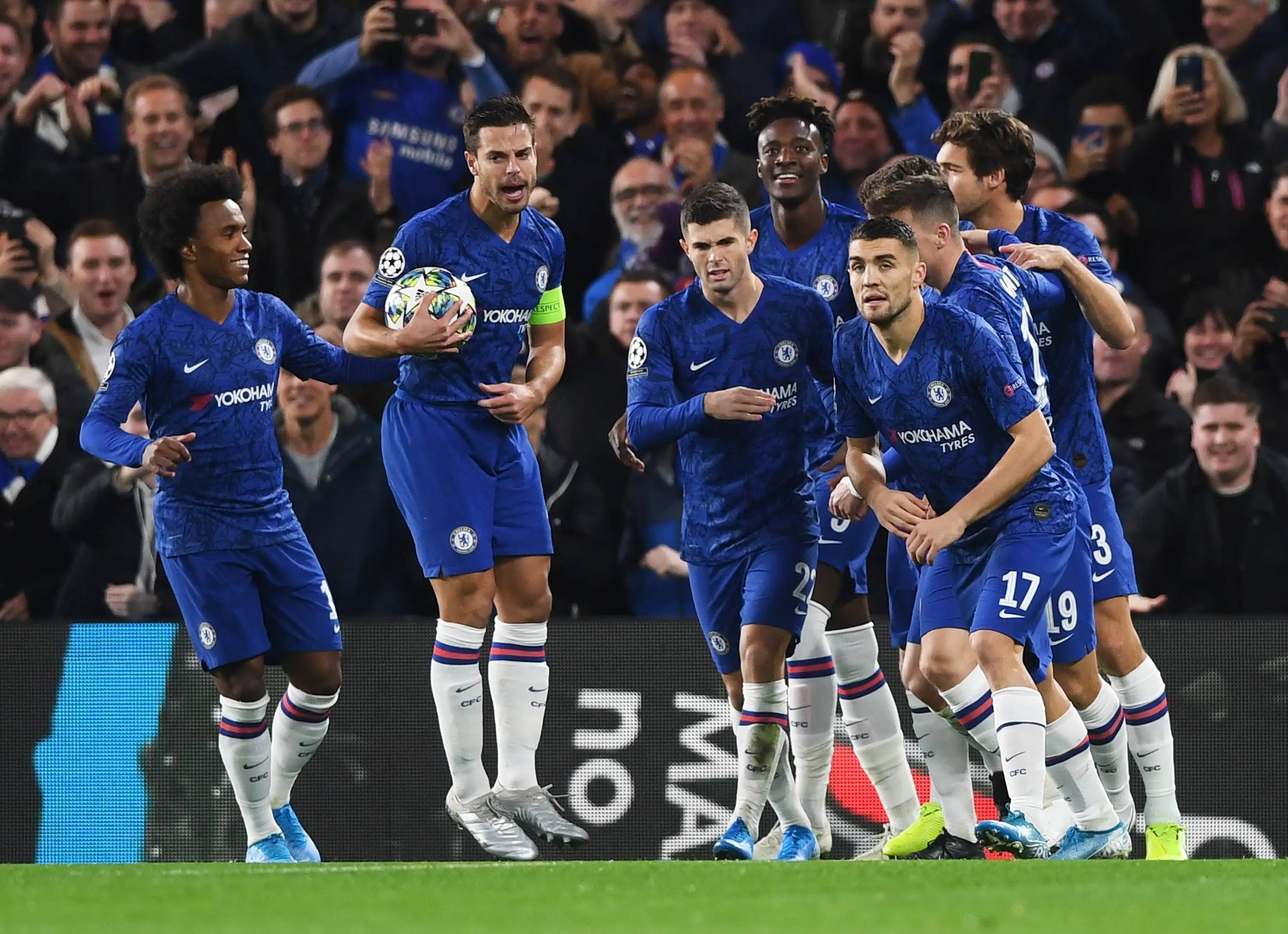 半场：莱比锡2-0法兰克福，哈德、鲍姆加特纳相互传射（半场战报：莱比锡2-0领先法兰克福，哈德与鲍姆加特纳互送传射）