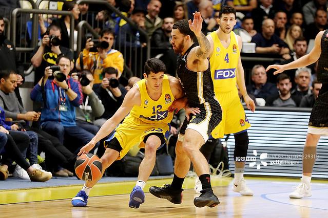 米体：比萨考虑换帅，小安切洛蒂或将接替吉拉迪诺（米体：比萨酝酿换帅，小安切洛蒂可能接任吉拉迪诺）