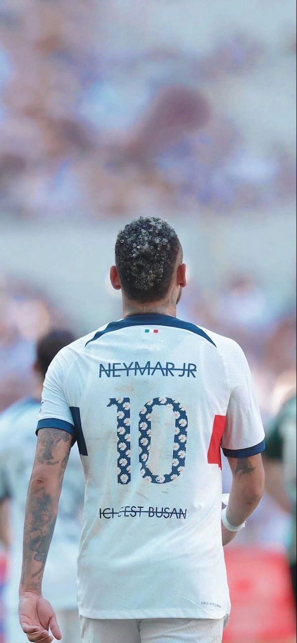 本-福斯特：拉门斯出击很果断，英超经验丰富的门将才能做到（本-福斯特赞拉门斯出击果断：唯有英超经验老到的门将能做到）