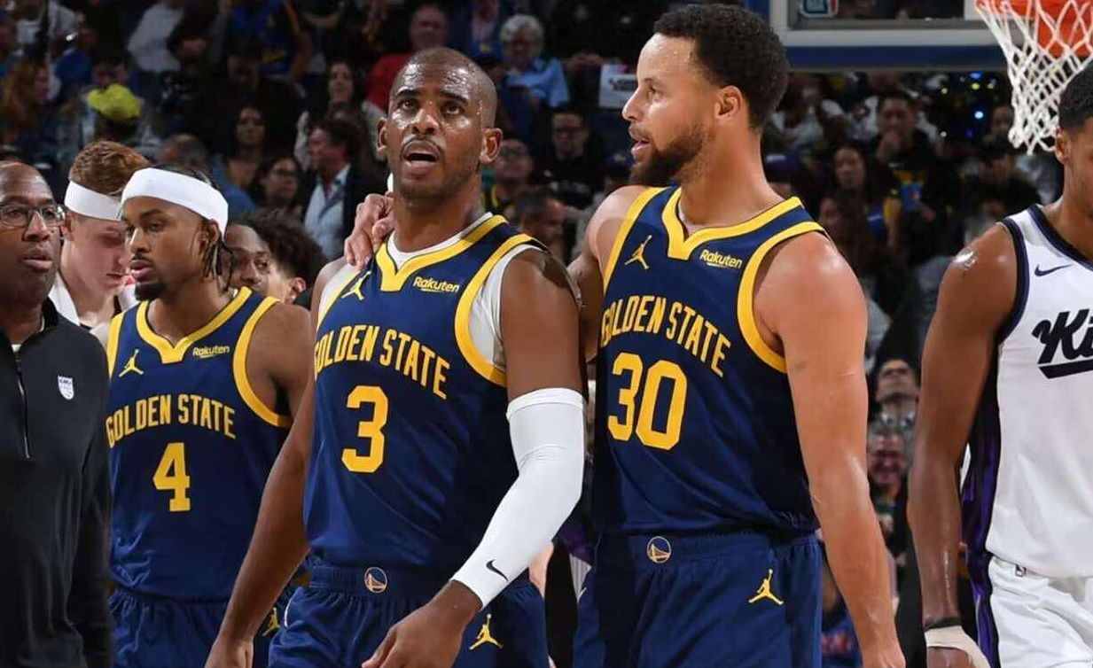 诺伊尔：平局是个不错的结果，我们拿到了1分而竞争对手没有（诺伊尔：平局可接受，我们拿到1分而对手空手而归）