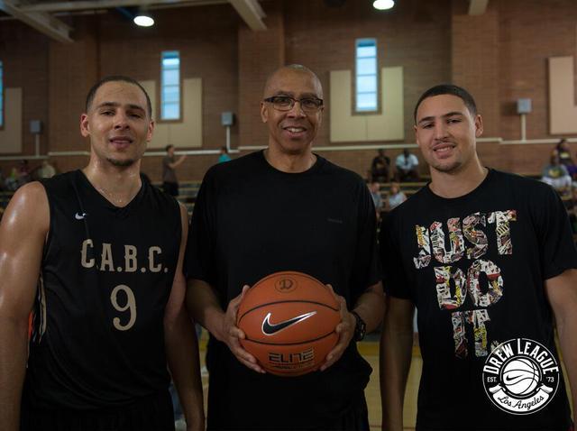 NBA球员赛季表现数据分析（NBA球员赛季表现数据洞察）