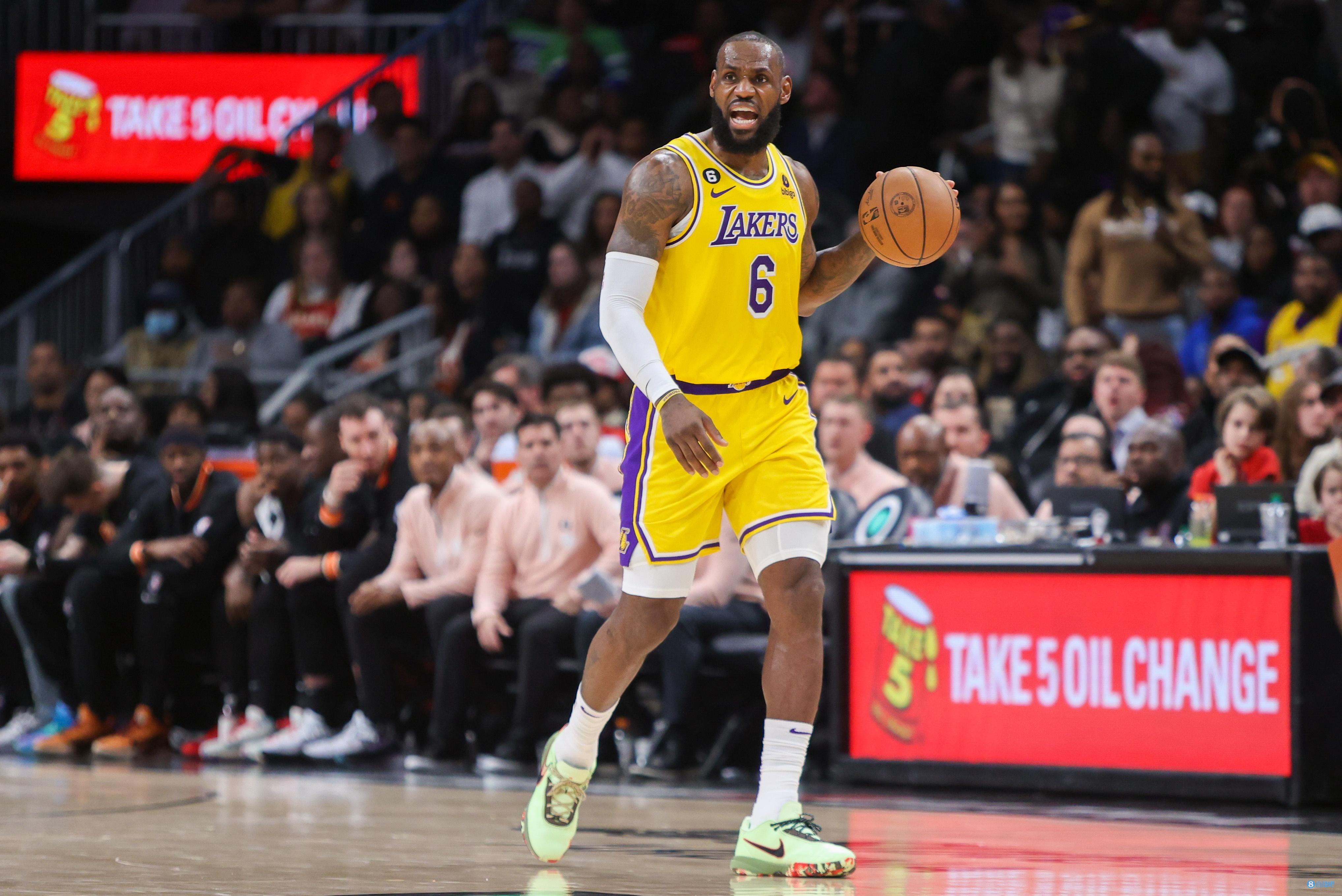 半场战报：阿拉维斯1-0皇家社会（中场比分：阿拉维斯1-0领先皇家社会）